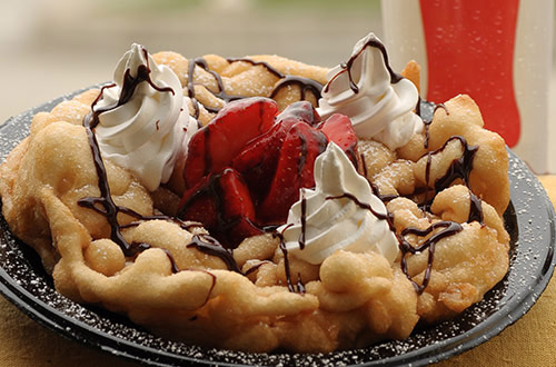 Michigan's Adventure Drinks and Dining